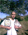 Que Luchador De La Aaw Sos?