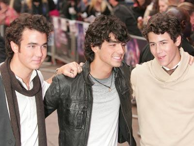 How Well Do You Know Jonas Brothers ?