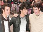 How Well Do You Know Jonas Brothers ?