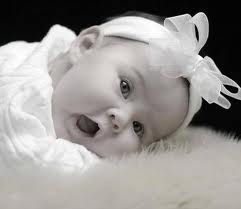 Sevimli bebek