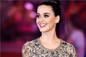 Katy Misin ?  Bridget Mı ?