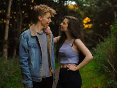 Lottie Leerová a Lexon Grayson