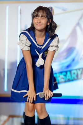 Tebak Member Jkt48 Dari Seragamnya