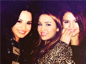 Demi Selena Miley 