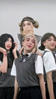 Mirip Siapakah kamu di Sultan squad buat cewek? 