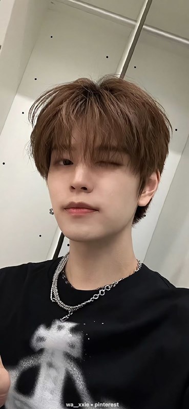 SEUNGMIN