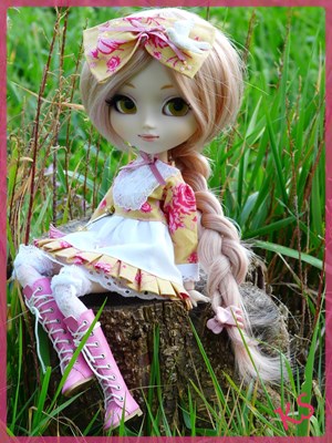 Soigne-Tu Tes Dolls ?
