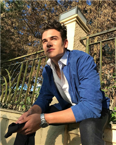 Atakanhoşgöreninekadartanıyorsun