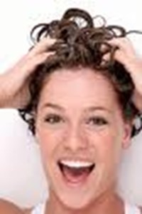 Etes-Vous Sûre De Bien Faire Votre Shampooing ?