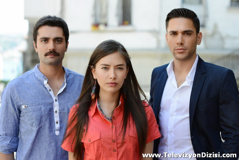 Neriman Mısın Pelin Mi