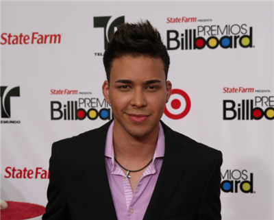 A Que Cantante Te Pareses ?