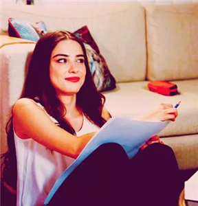 Özge Gürel