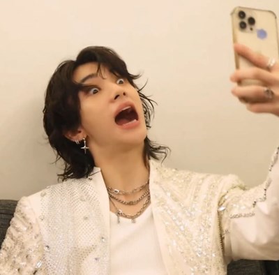 BENİ TANIYOMUSN BEN ELİF HEHEHEE