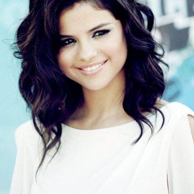 Selena Gomez Kadar Güzelmisin