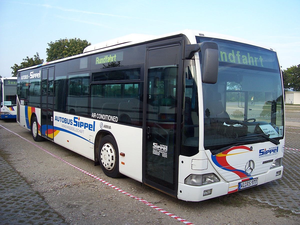 Kto Ťa Zrazí V Autobuse 