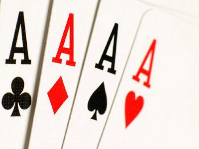 Lucky Hands Poker ~ By:Look At My Eyes