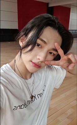 Hwang Hyunjin