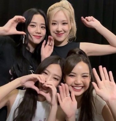 Hangi Blackpink Üyesisin Aşko