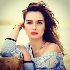 Nasıl Biriyle Evlenecem?????