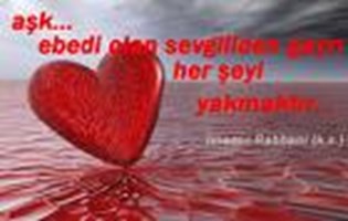 Sizce Hangisi Daha Güzel?? Aşkmı?? Paramı??