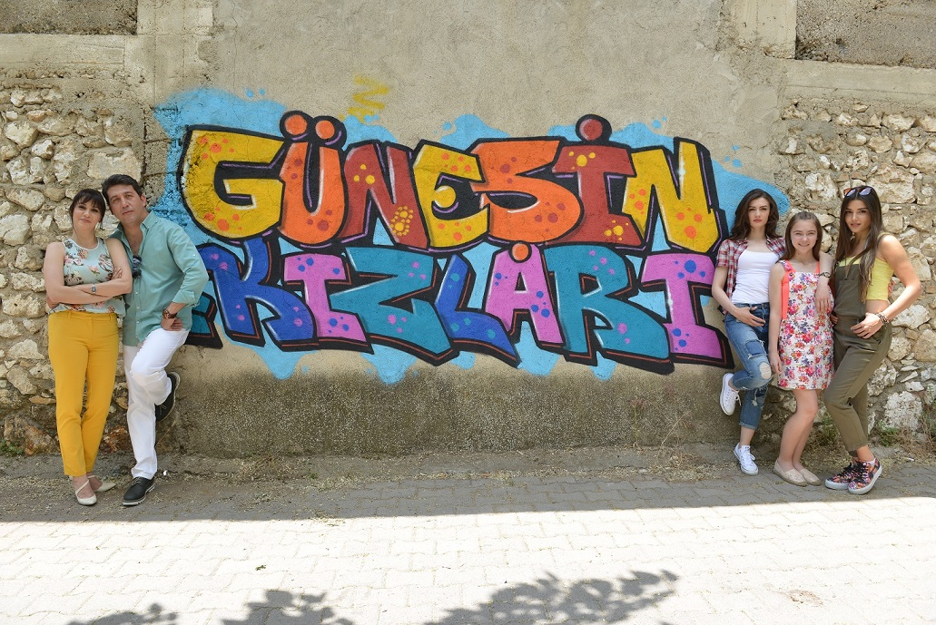 Güneşin Kızlarının Hangi Karakte
