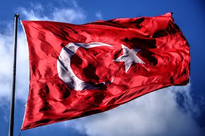 Hangi Siyasi partiye oy vermelisi?
