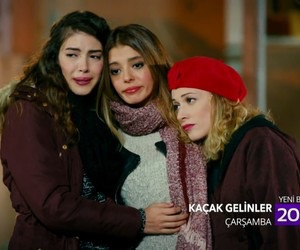 Kaçak Gelinlerde Kime Benziyorsu
