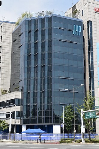 JYP entertainment 