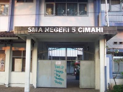 Bener Nih Kamu Siswa Sma N 5 Cimahi?