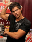 Taylor Lautner O Joe Jonas??? 