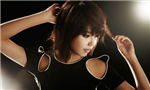 Should Julies Ly Cut Her Hair?