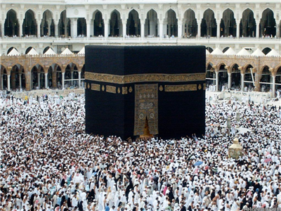 Mekke'de Kabe Bulunmaktadır
