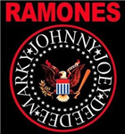 ¿Kiss O Ramones?