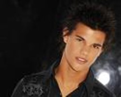 Team Jacob?Team Edward?