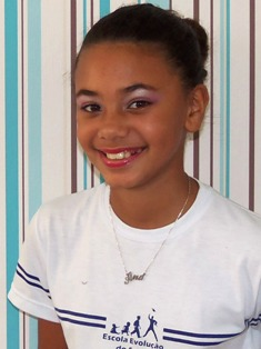 Ana Caroline