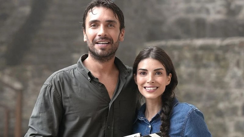 Esme ve adil 
