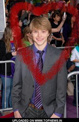 Sterling Knight'ı Tanıyor Musun ?