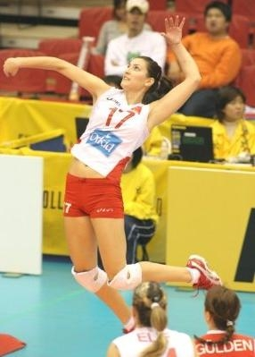 Hangi Milli Bayan Voleybolcusun?