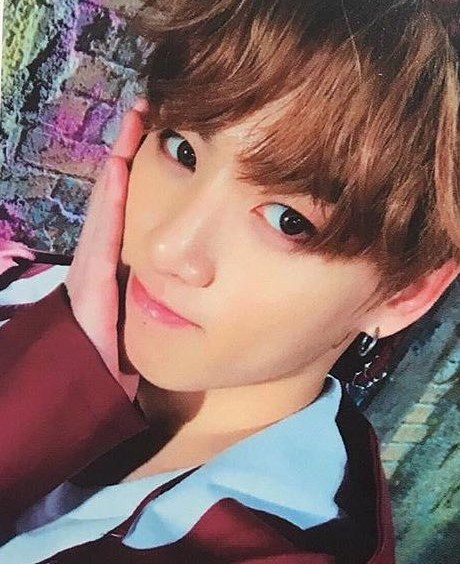 Jungkook U Ne Kadar Taniuosun