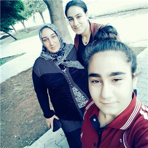 Akyıldırım Ailesi