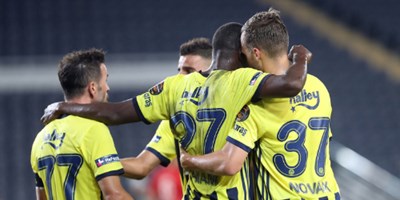 Hangi Fenerbahçe Li Oyuncusun