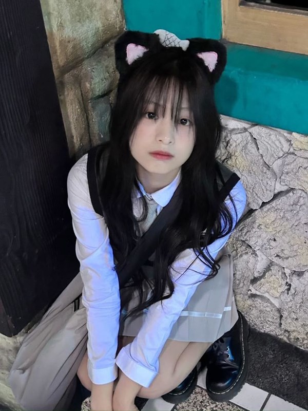 Ahyeon 