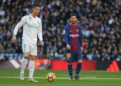 Ronaldo musun Messi misin