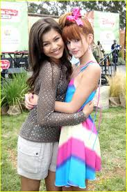Bella Mısın Zendaya Mı??