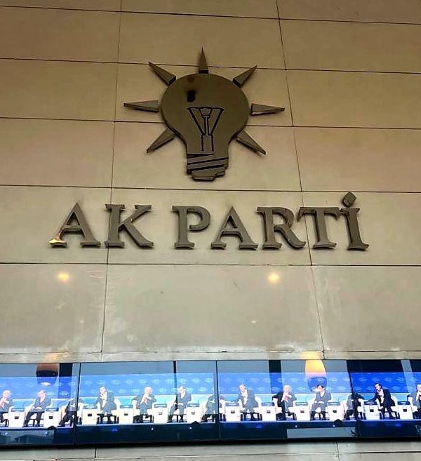 AK PARTİ