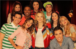 Disney Channel De Hangi Dizisin 