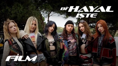 Hangi manifest kızı?