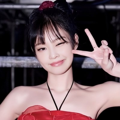 Jennienin Icon Halimisin?Tatlı Mı?