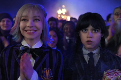 Mirip siapa kamu di wednesday