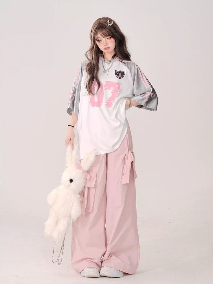 Kamu lebih suka baju style kayak gimana sih?
